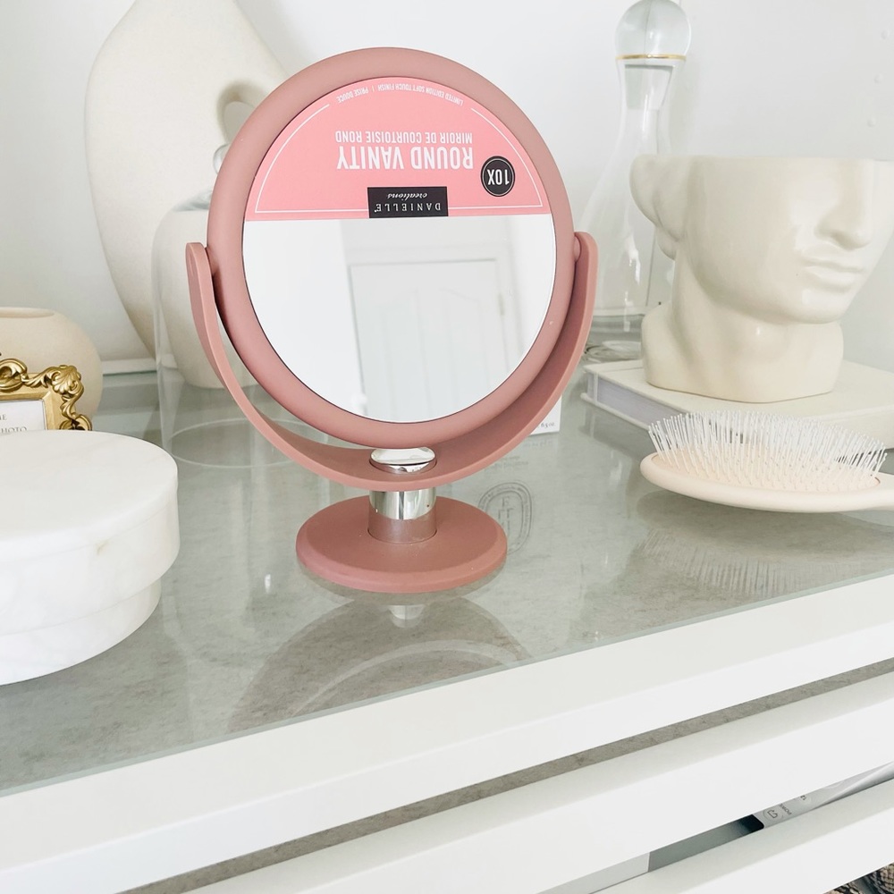Pink Round Vanity Mirror - Picture 2 of 2